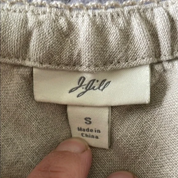 J Jill 100% linen adorable eyelit skirt size small light cream color - Picture 2 of 7